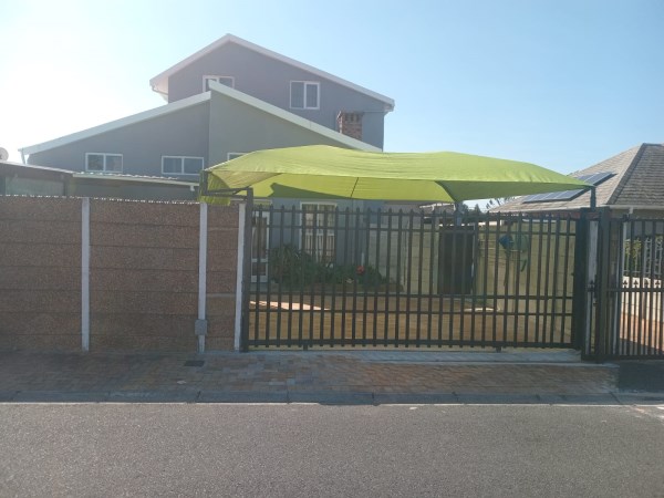  Bedroom Property for Sale in Plumstead Western Cape